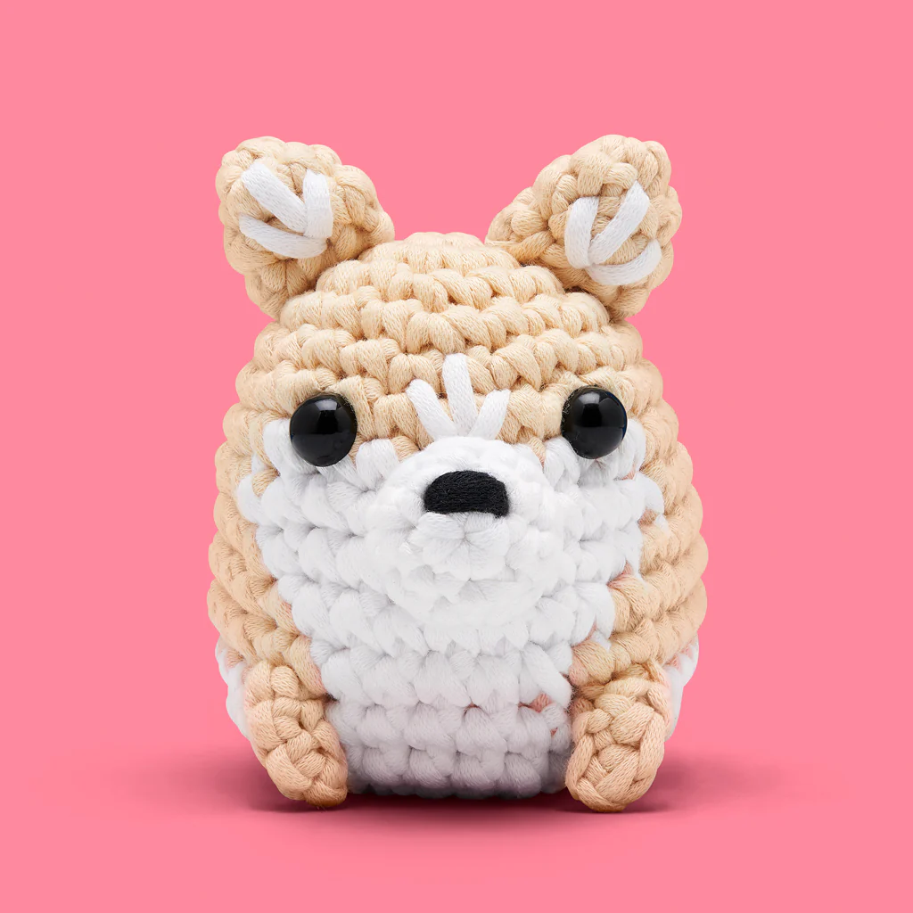 Lizzie the Corgi Crochet Kit - Image 2