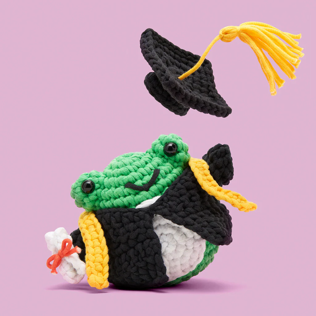 Tiny Graduation Gown Accessory Kit - Image 2